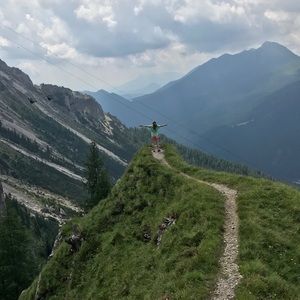 Meet your Posher, Lilly